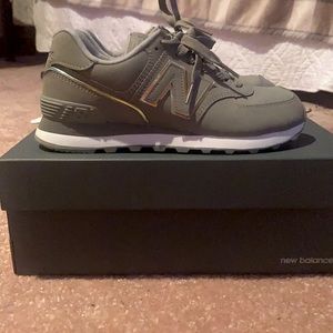 New balance sneakers